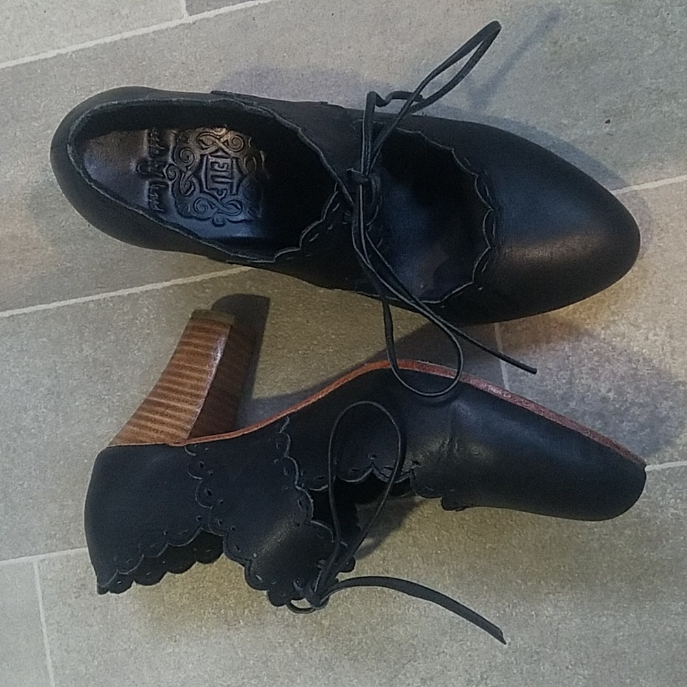 Bali Elf Black Leather Paradise Bird Heels